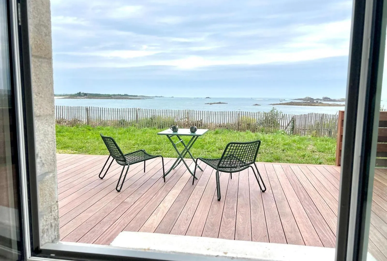 Magnifique Appartement - Vue Mer Santec 0*,